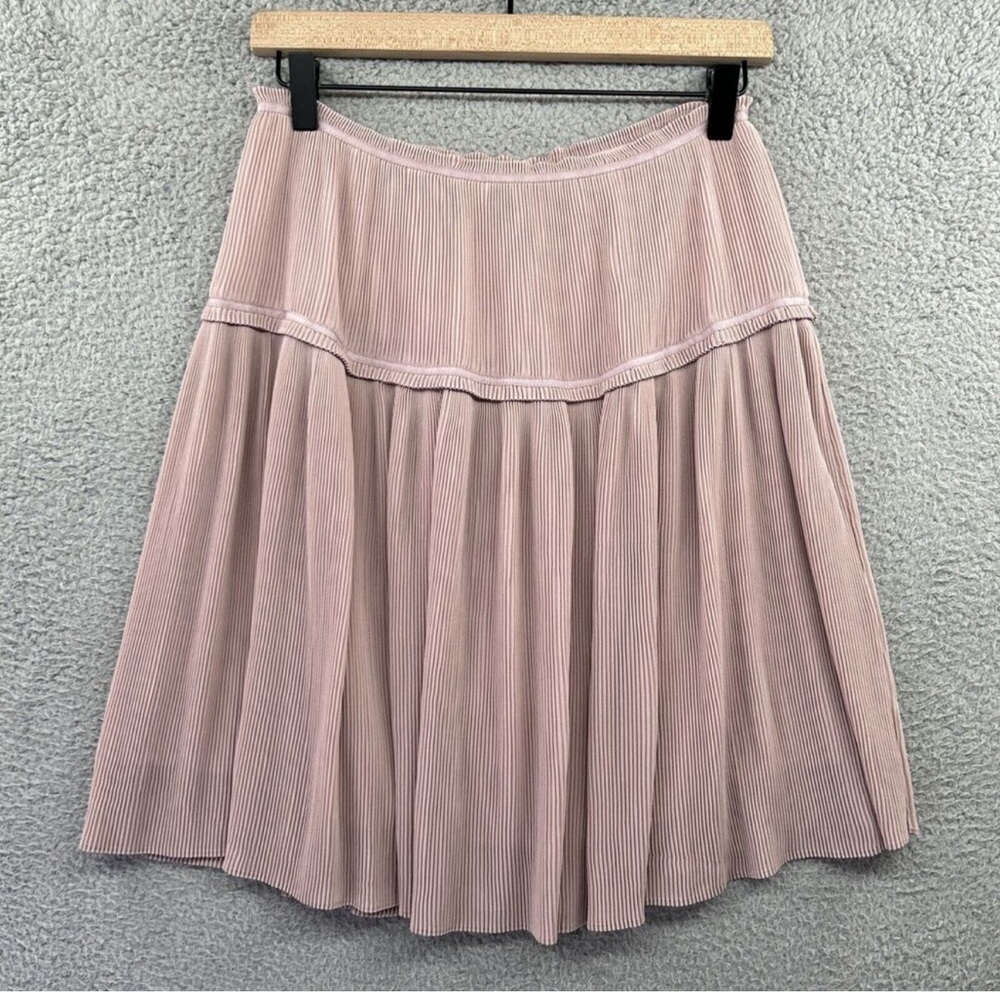 Elegant Pleated Pink Skirt
